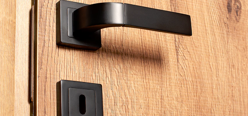 Weekend Lockout Assistance Troubleshooting in Lynwood, California