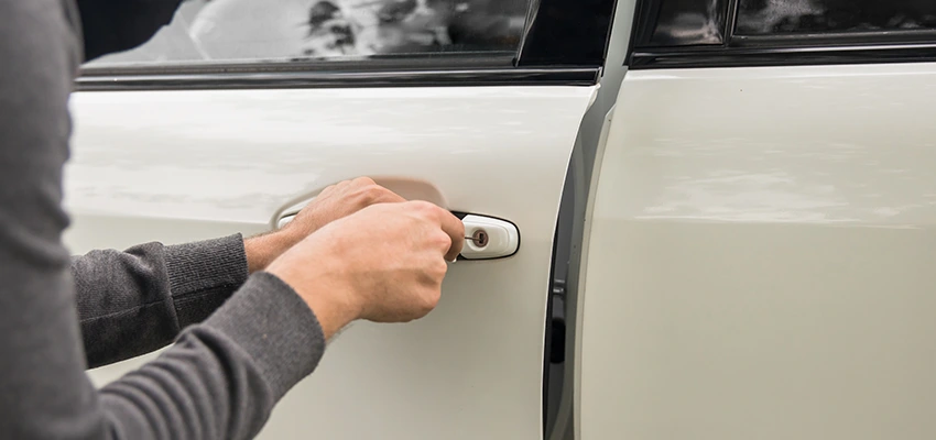 Unlock Car Door Service in Lynwood, CA