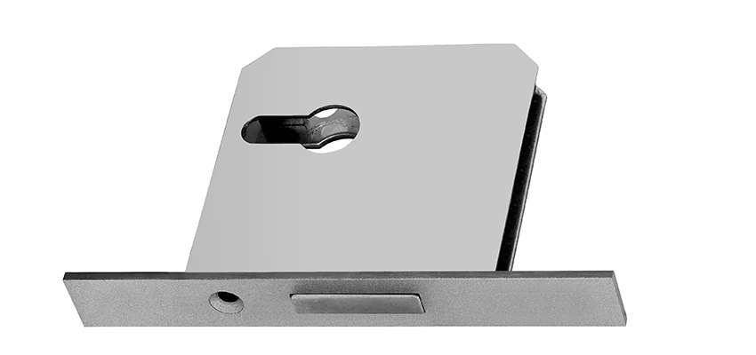 Fix A Deadbolt Door Lock in Lynwood, California